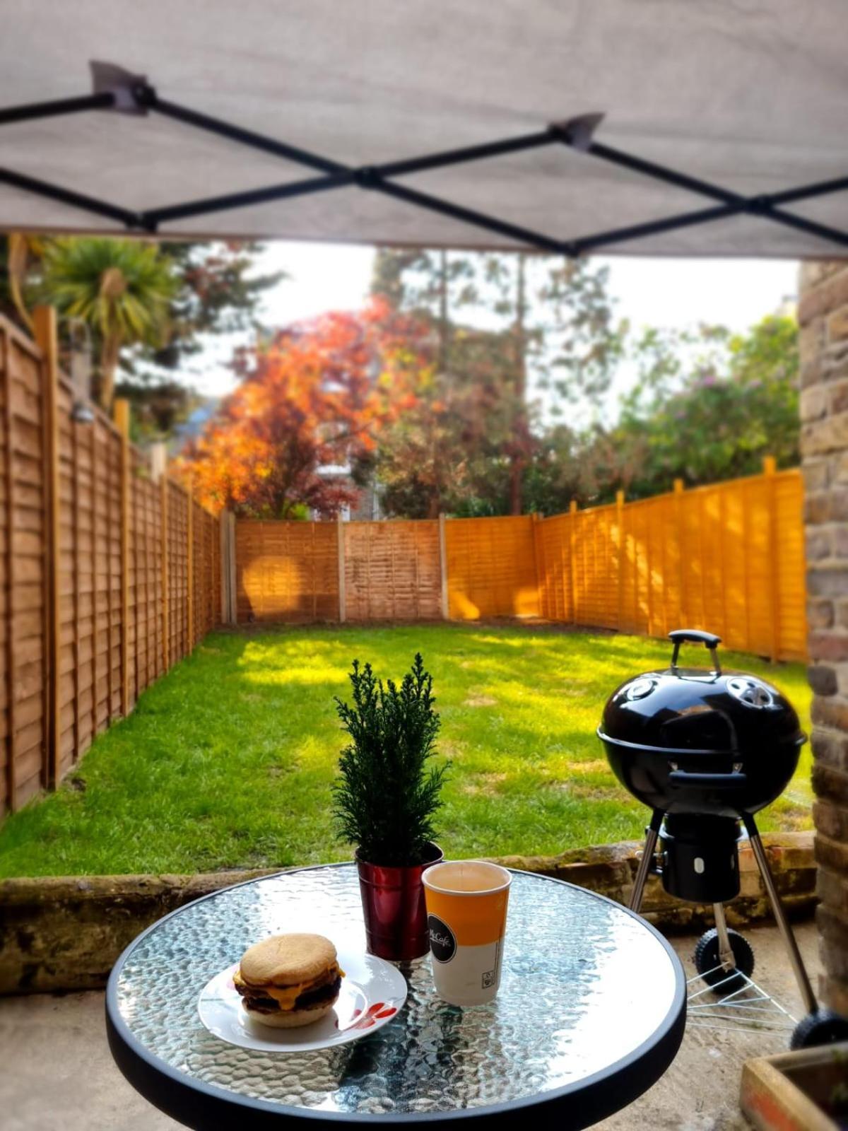 Beautiful Double Room In Acton, West Londen Buitenkant foto